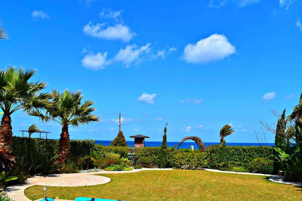 Latchi Beach Front Villa - Private Heated Pool - Amazing Uninterrupted Sea Views Polis Exterior foto