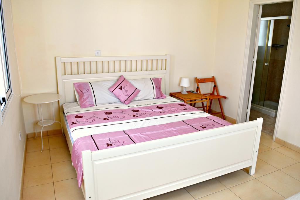 Latchi Beach Front Villa - Private Heated Pool - Amazing Uninterrupted Sea Views Polis Exterior foto